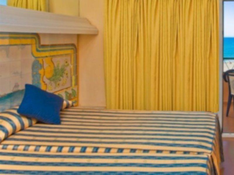 Playavera Hotel